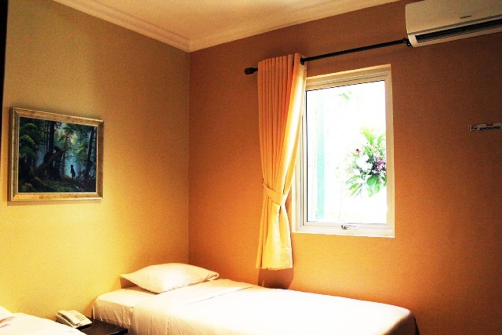 Twins Hotel Jakarta Eksteriør billede